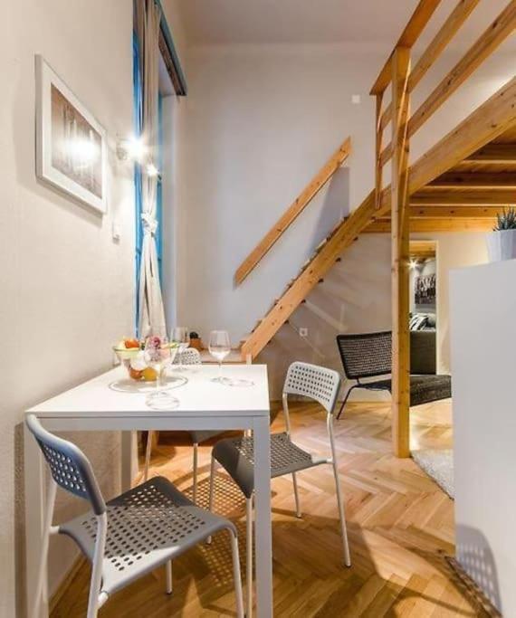 Blue Lotus Apartment T50 Budapeşte Dış mekan fotoğraf